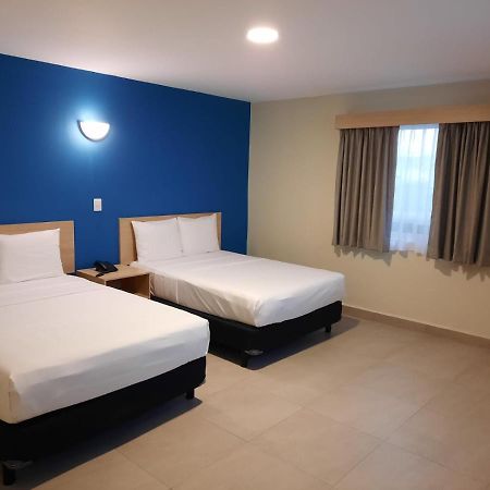 Chn Hotel Monterrey Santa Fe Kültér fotó